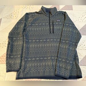Patagonia Men's Zip Up Sweater in Blue and Gray Pattern - never worn